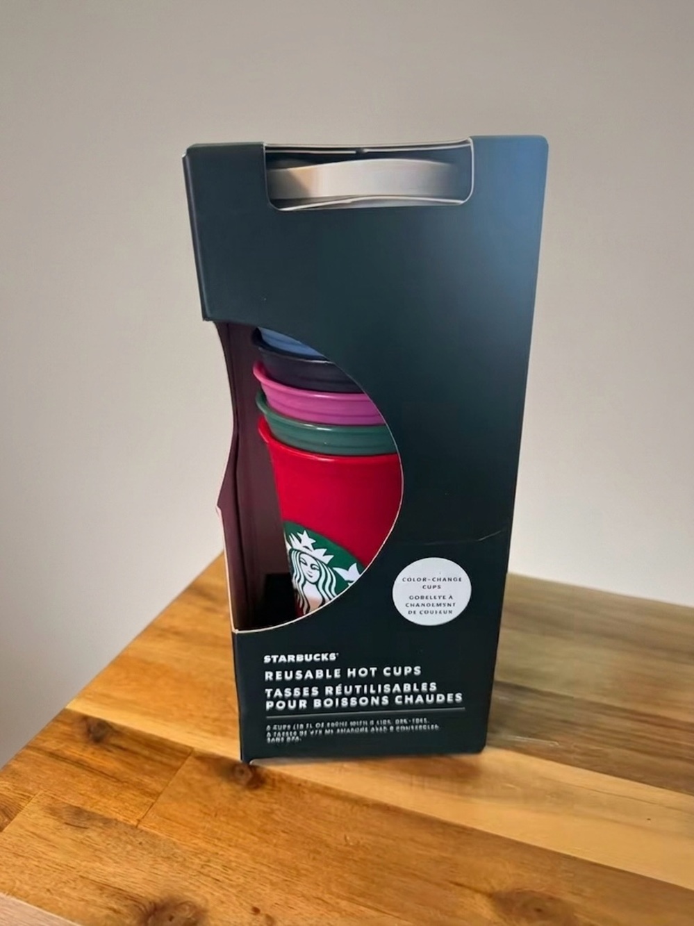 Starbucks Reusable 6 Hot Cups multiple colors with lids -